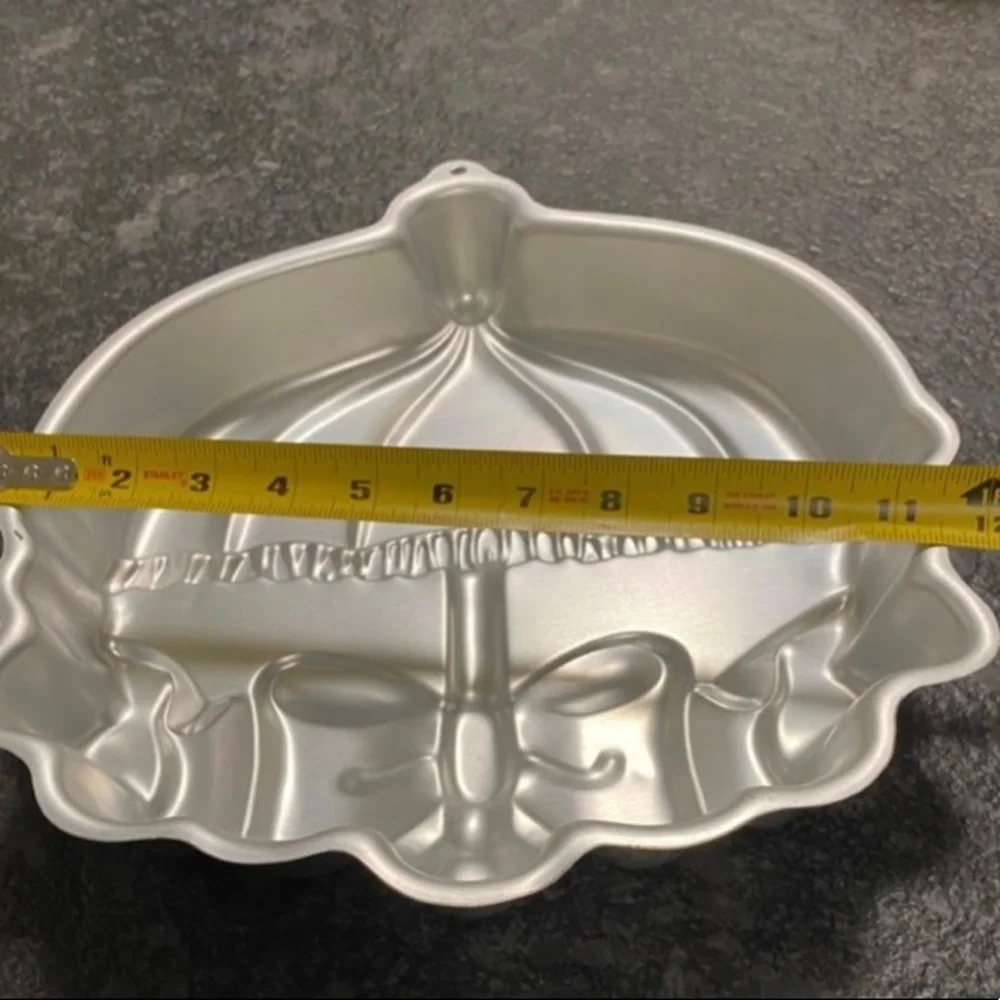 1984 WILTON Cake Pan Baby Shower/Bridal‎ Shower Umbrella